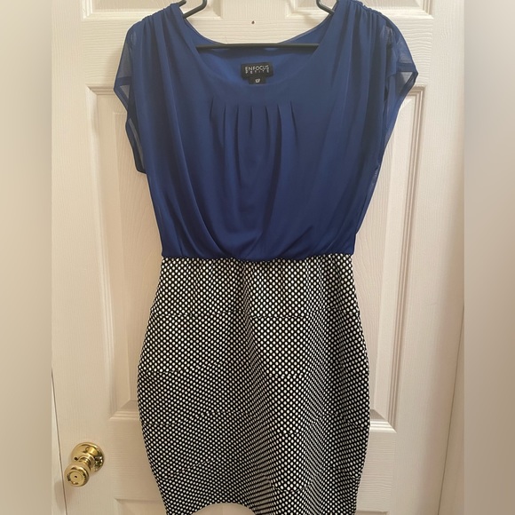 Business/Formal Dress - Picture 1 of 3